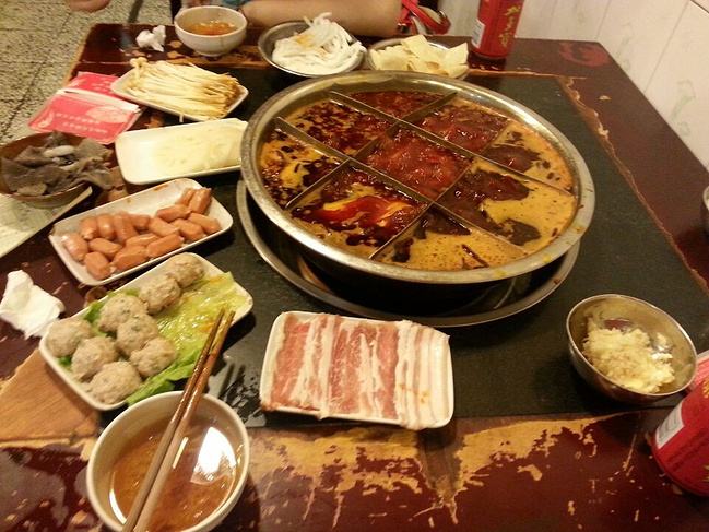 餐飲品牌定位：做火鍋店的品牌定位需要考慮哪些因素？